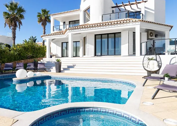 Seafront View Next To The Famous “benagil Caves” * Benagil